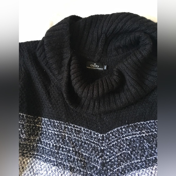 Cowl-neck sweater - Picture 2 of 8